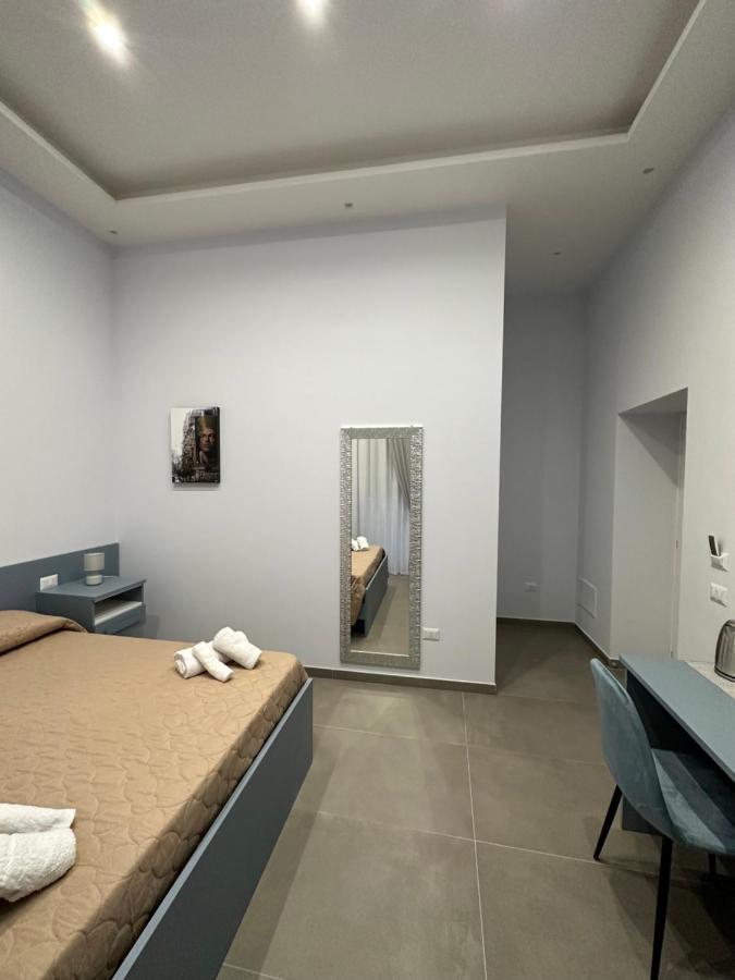 Casa Vacanze Sant'Agostino Napoli Bagian luar foto